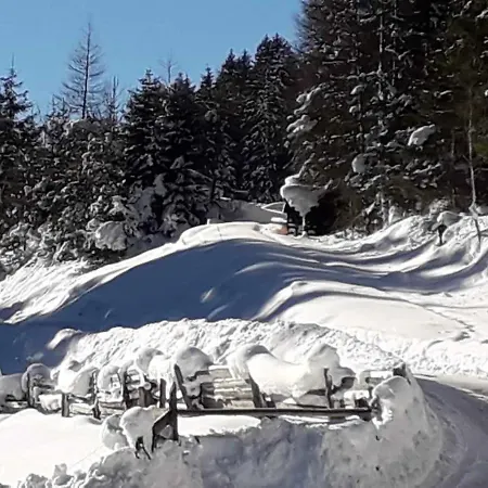 Jasmin Апартаменты