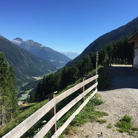 Jasmin Neustift im Stubaital