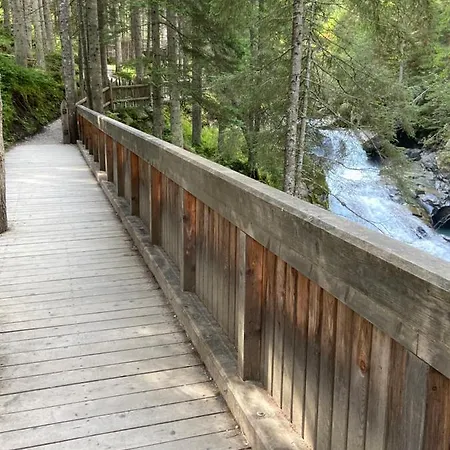 Jasmin * 施图拜河谷新施蒂夫特